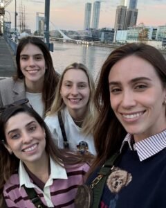 Ana Delai, Thais Andrade, Fernanda Rubert, Lohene Campos, em Puerto Madero, Buenos Aires - Outubro - 2025